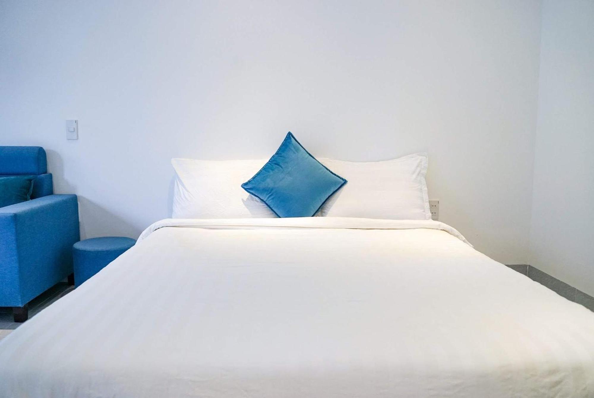 Local White House - Ecofriendly Homestay Da Nang Buitenkant foto