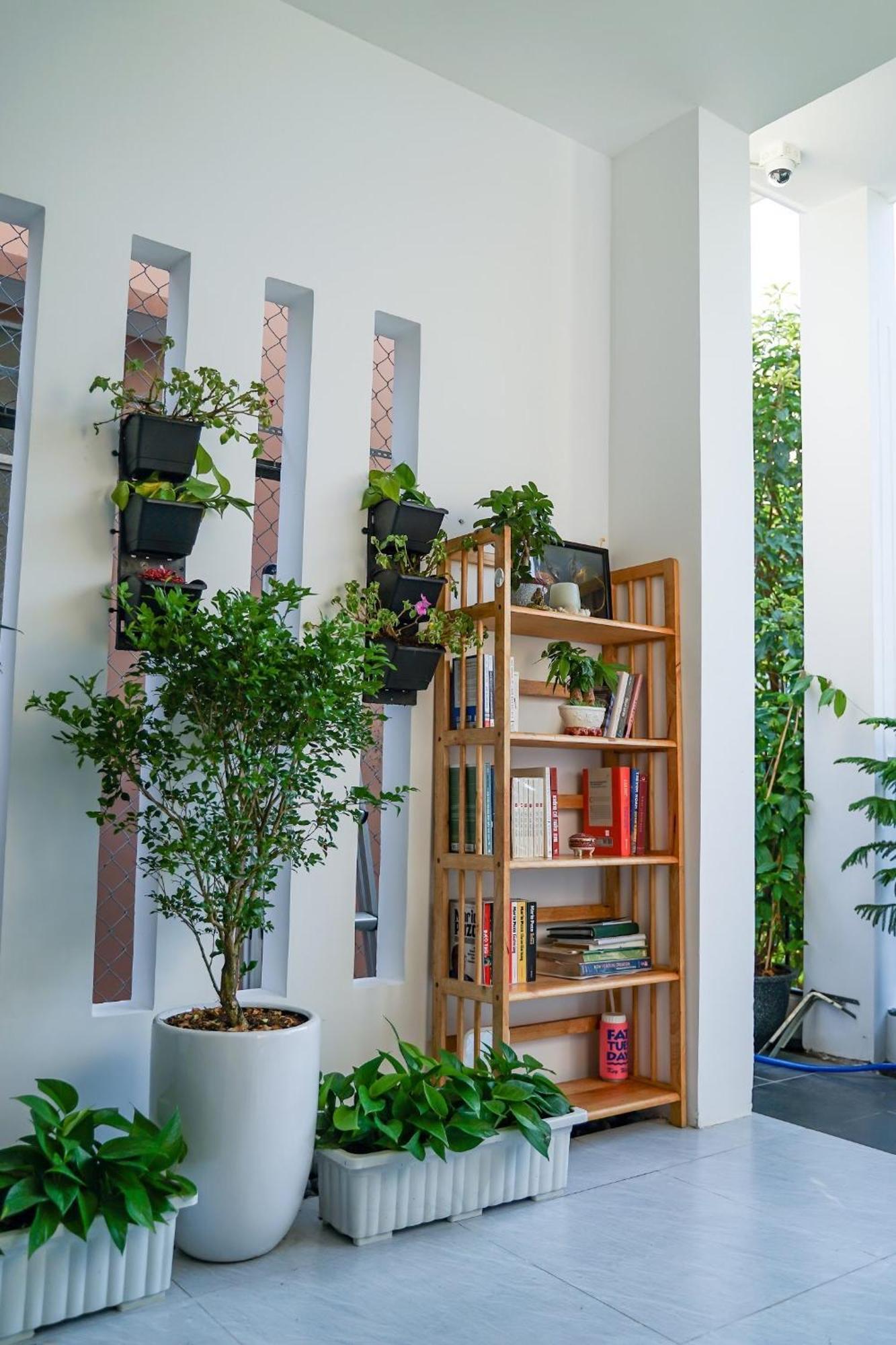 Local White House - Ecofriendly Homestay Da Nang Buitenkant foto