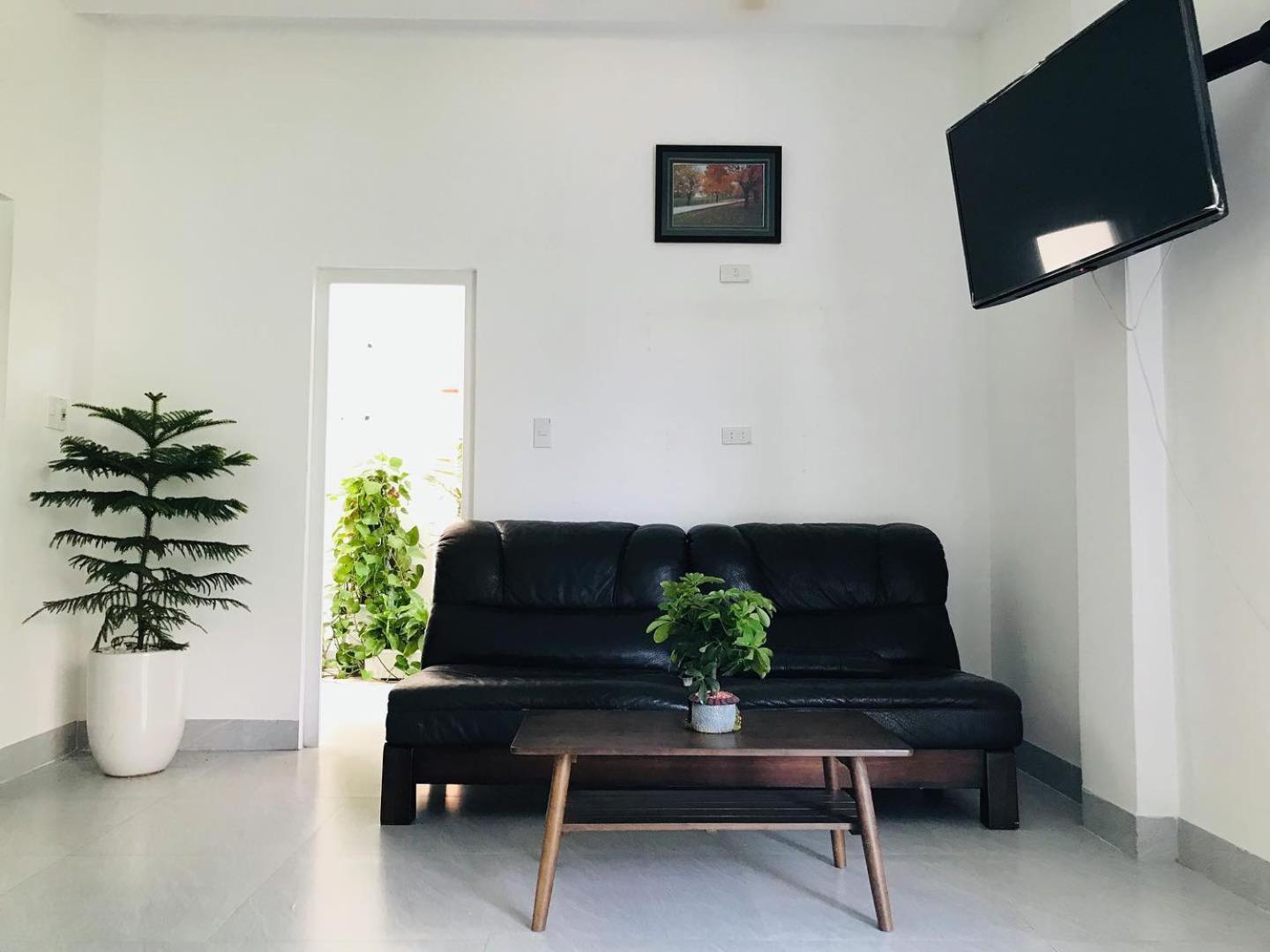 Local White House - Ecofriendly Homestay Da Nang Buitenkant foto