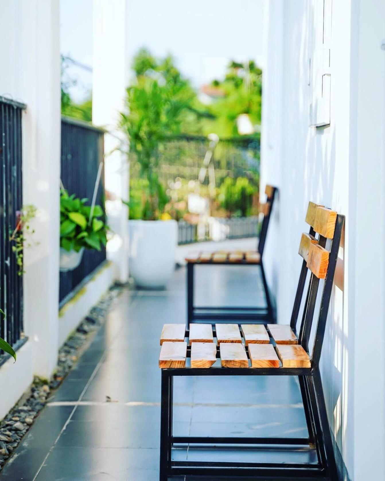 Local White House - Ecofriendly Homestay Da Nang Buitenkant foto